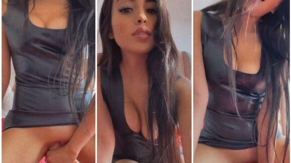 Queenbri69 Riding Dildo Leaked