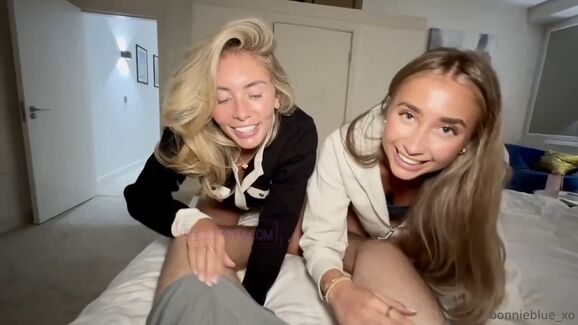 Bonnie Blue Threeway With Lillian Phillips Leaked